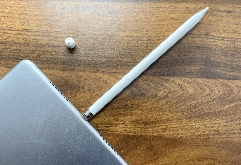 iPad ApplePencil 充電接続